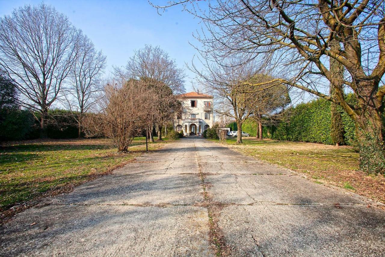 Caseospitali - Ca Del Frassino, Suggestivo Appartamento In Villa 2 Camere E 2 Bagni Per 5 Gorgonzola Buitenkant foto